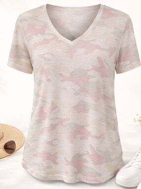Old Navy Luxe Large Camo V Neck T Shirt Pink White Gray SOFT!